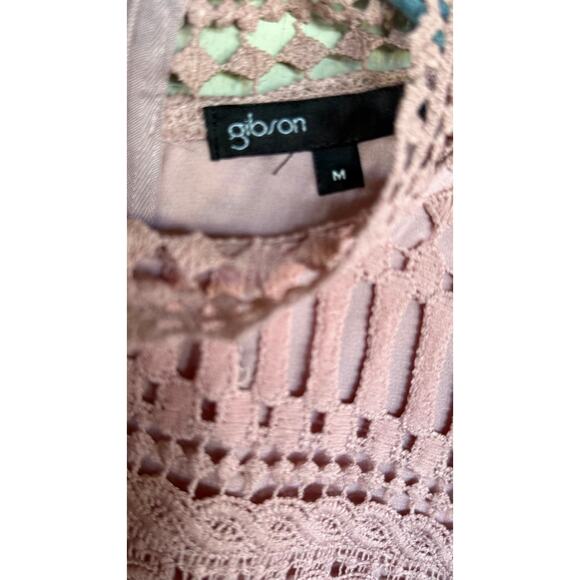 Gorgeous Glam Pink Lace Top - Picture 3 of 4